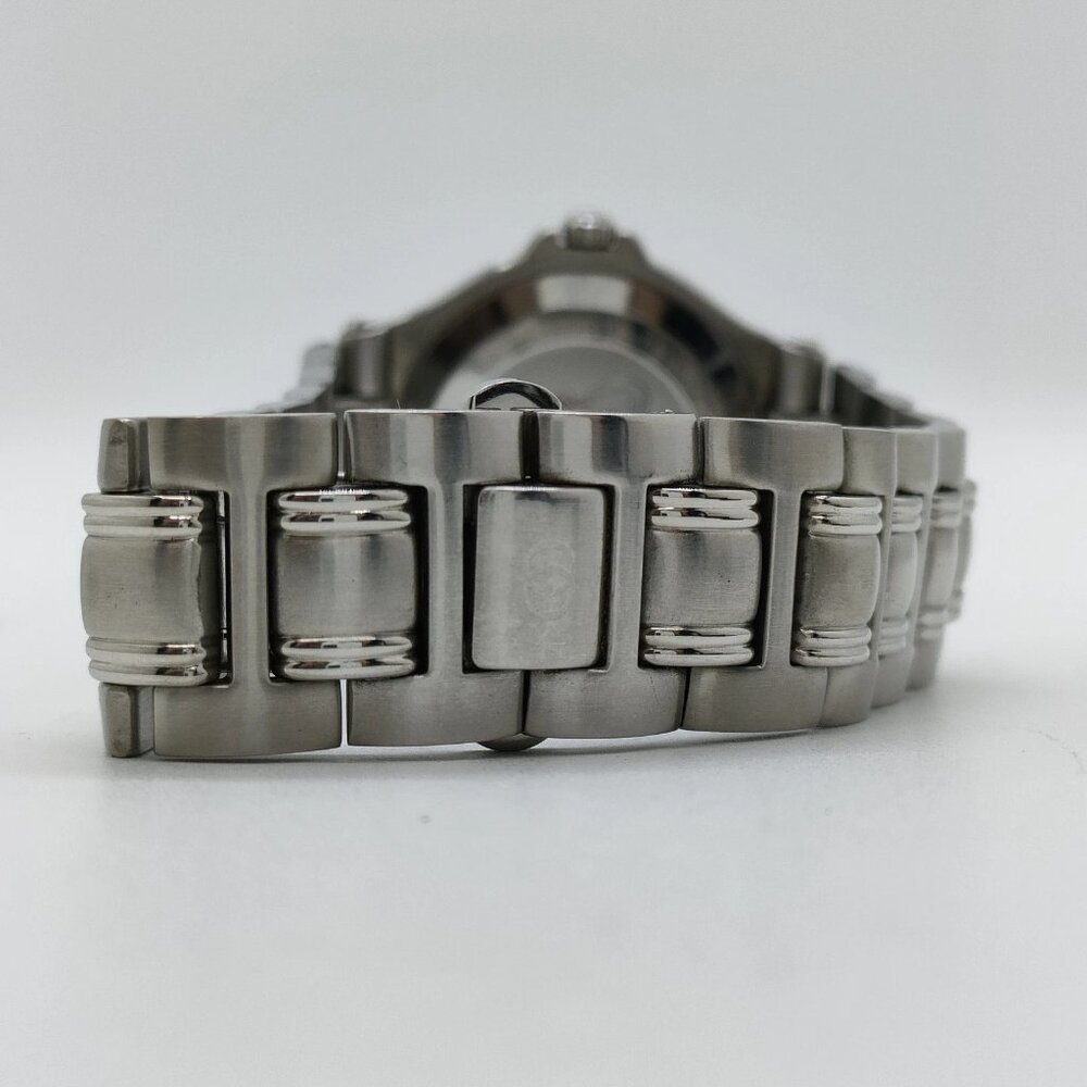Gucci Watch 9040M 34mm Women's Whites X Silver 180-070225 - Picture 4 of 9